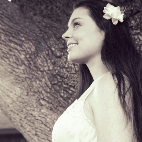 Meet Your Posher - Picture 1 of 1